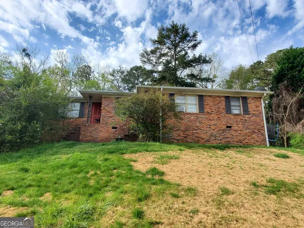 2984 Whispering Hills Dr, Atlanta, GA 30341