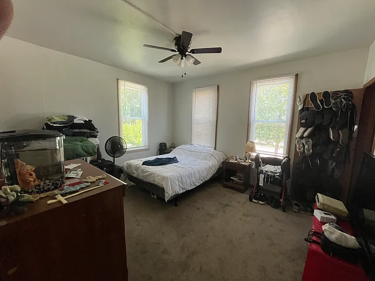 3203 S Kinnickinnic Ave — Photo 12