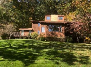 896 Upland Dr, Elmira, NY 14905