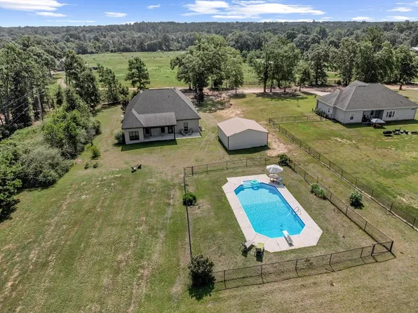 646 Doyle Rd, Dothan, AL 36305