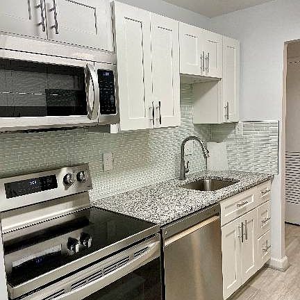 2nd image of 3101 S Manchester St APT 305