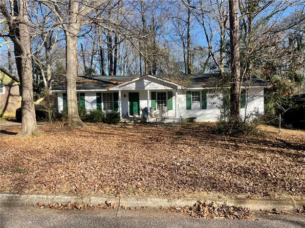 654 Shawnee St, Auburn, AL 36830