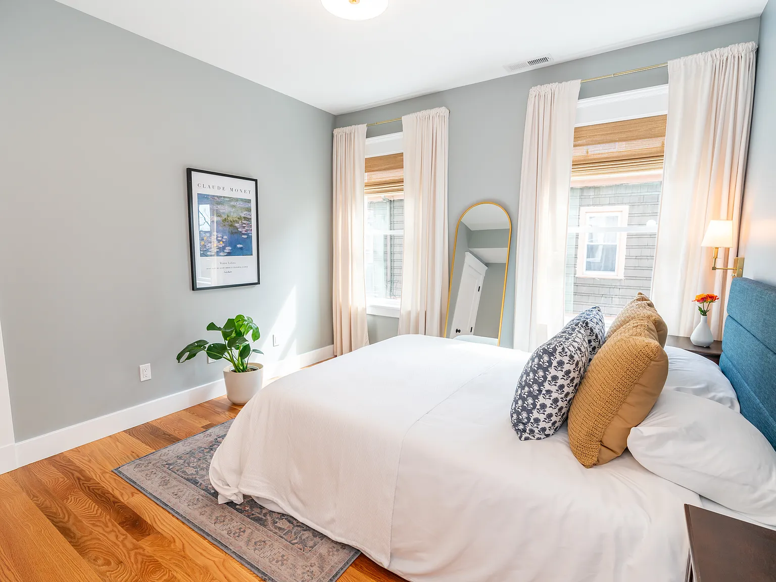 3 bed, 1000 sqft, $4,495 — Photo 4