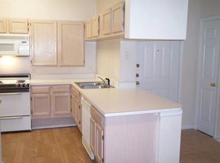 1928 Pinetuck Ct, Cary, NC 27513