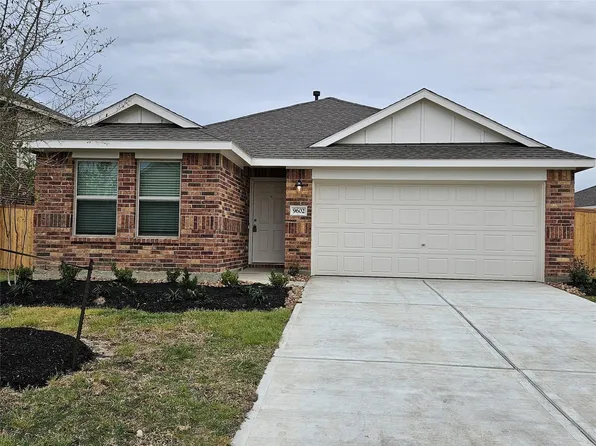 9602 Atwood Lake Dr, Baytown, TX 77521