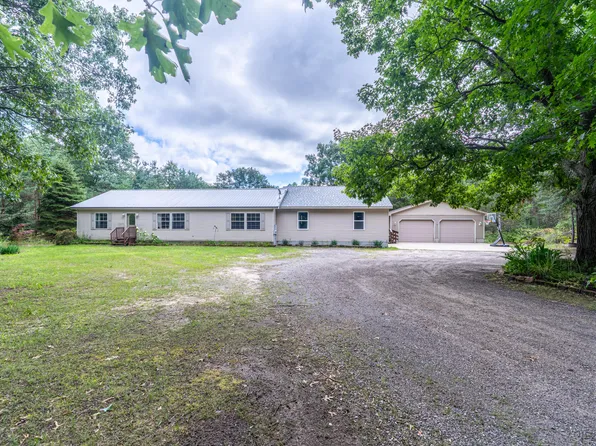 4428 Beattie Rd, Muskegon, MI 49445