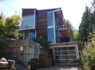 4331 SW Cambridge St, Seattle, WA 98136