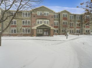 2530 E 34th St APT 205, Minneapolis, MN 55406