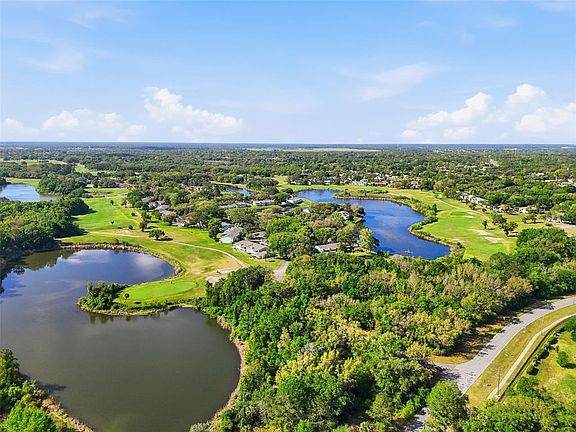 2nd image of 42 SUNRISE DRIVE
