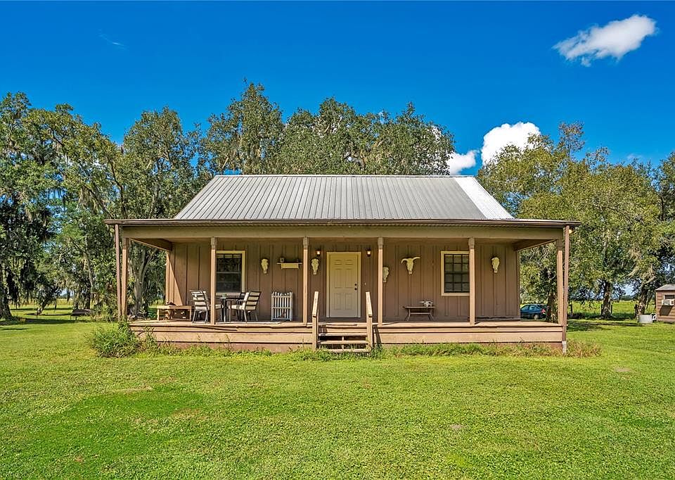1st image of 454 RESTHAVEN ROAD