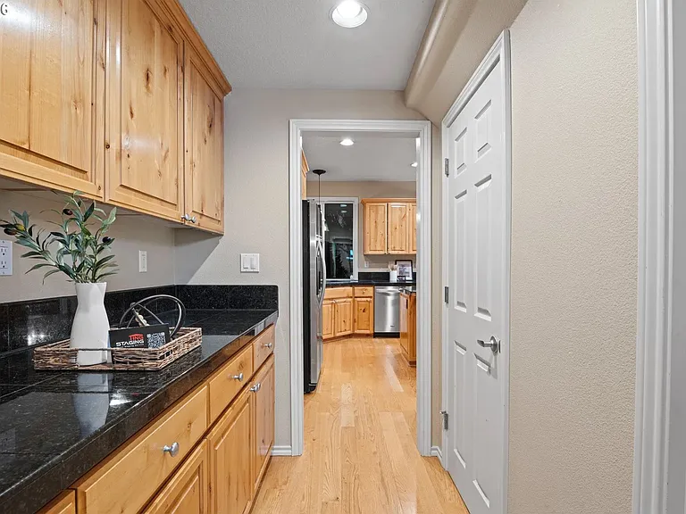 14992 SW Lookout Dr — Photo 17