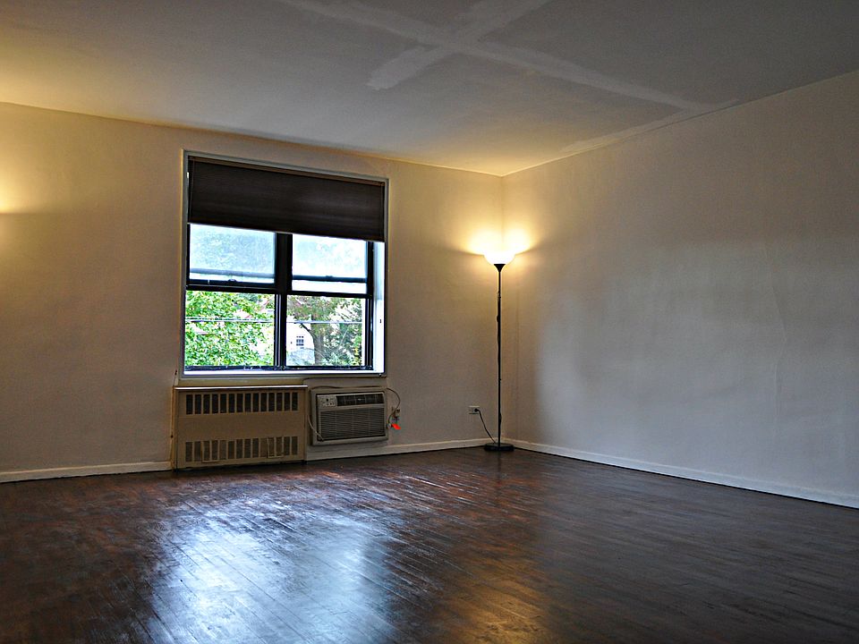 1st image of 209-10 41st Ave APT 2T