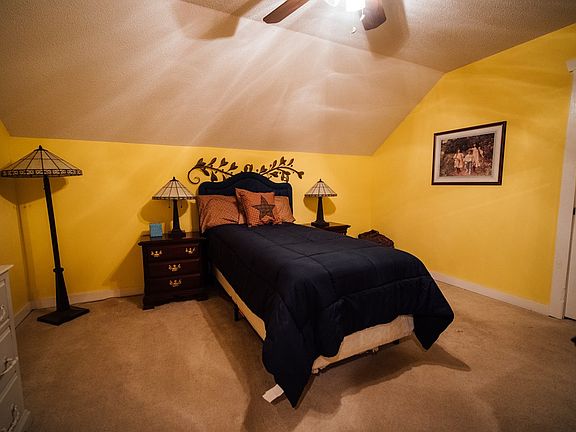 30th image of this home