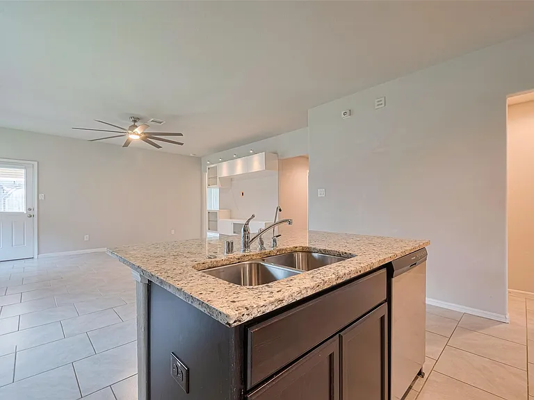 3010 Veeder Pass Ln — Photo 11