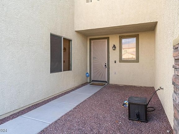 4th image of 1313 Crystal Rainey Ave