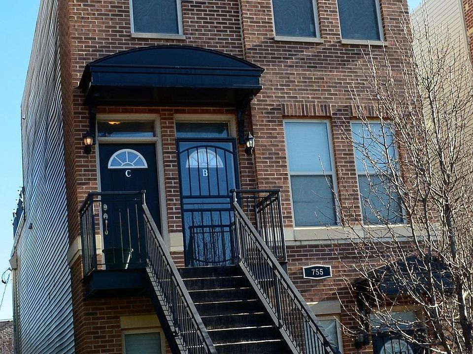 1st image of 755 S Kedzie Ave #B