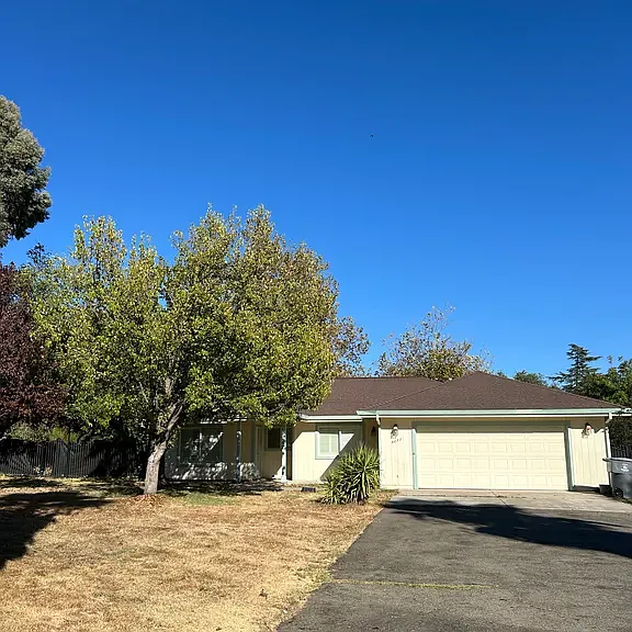 9037 Saddlespur Way — Photo 1