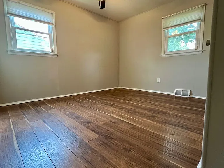 4604 David Dr — Photo 17