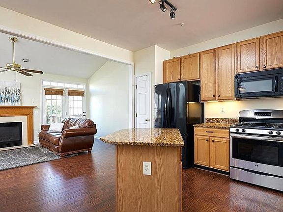 2nd image of 1790 Wheyfield Dr