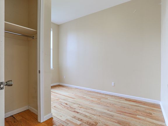 4th image of 353 Grove St #3BB