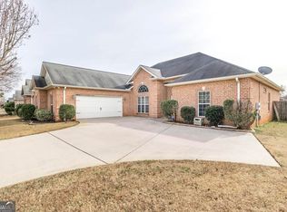 104 Downshire Way, Warner Robins, GA 31088