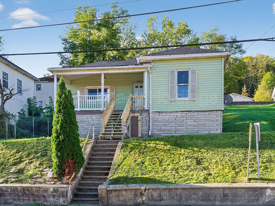 1st image of 1627 W Pike St