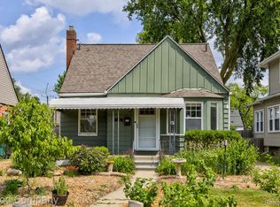 830 W Hazelhurst St, Ferndale, MI