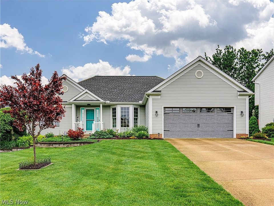 1st image of 568 Breiton Cir