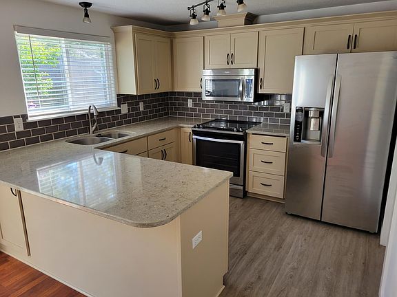 5th image of 15503 NE 83rd St