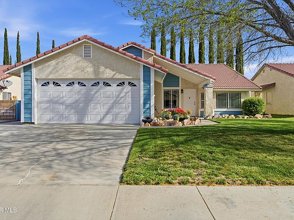 3rd image of 3329 W Avenue J3