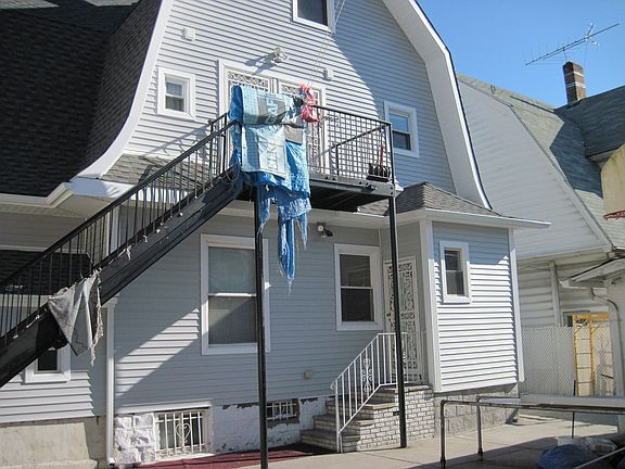 5th image of 8904 113th St