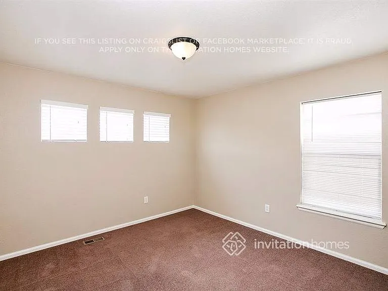 2302 Quartz St — Photo 8
