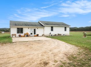 19150 35th Ave, Barryton, MI 49305