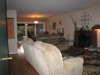 5th image of 1660 Toledo Ct