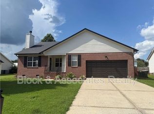 5438 Biscoe St, Hope Mills, NC 28348
