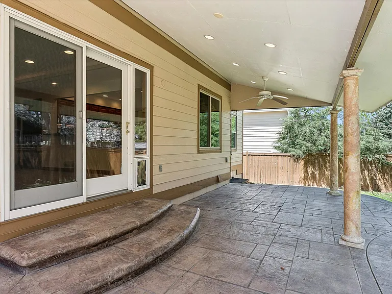 4686 N Wildflowers Way — Photo 23