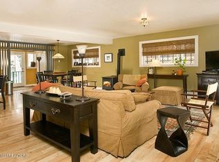1260 2nd St, Wilson, WY 83014