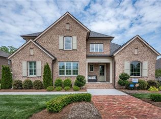 2900 McPherson St, Waxhaw, NC 28173