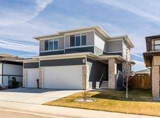 1009 W Atlantic Lookout W, Lethbridge, AB T1J
