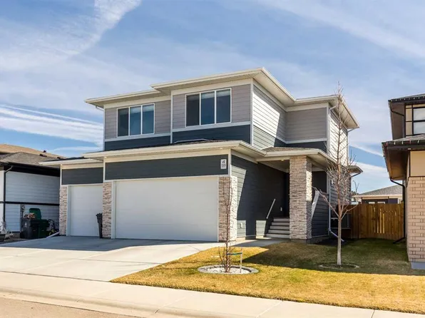 1009 W Atlantic Lookout W, Lethbridge, AB T1J