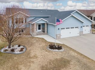 3537 Polk St S, Fargo, ND 58104