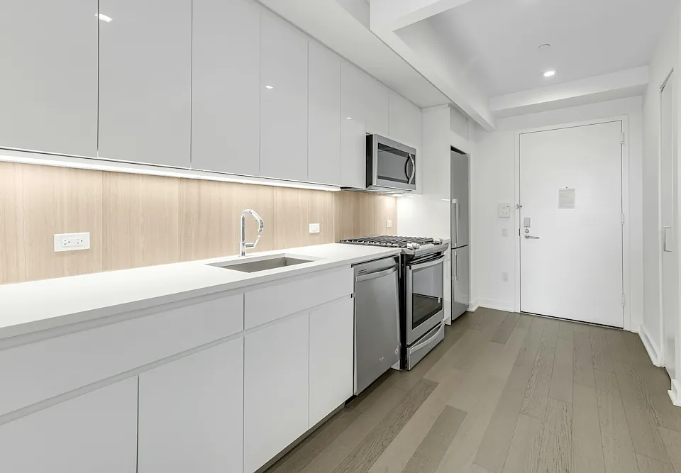 29-22 Northern Blvd #1511C