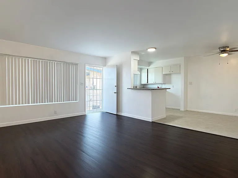 1415 Cedar Ave — Photo 2