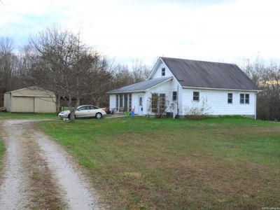 6686 W Nesmith Rd, Fredericksburg, IN, 47120