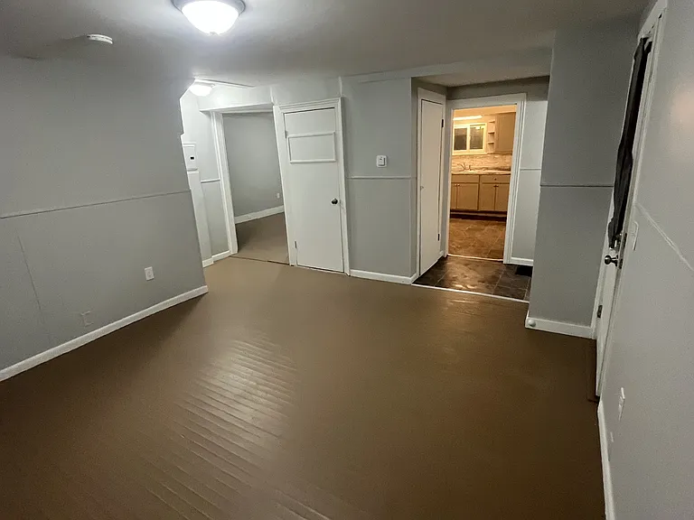 15 Elm St #5 — Photo 2