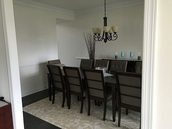 5th image of 1404 Saint Francis Cir