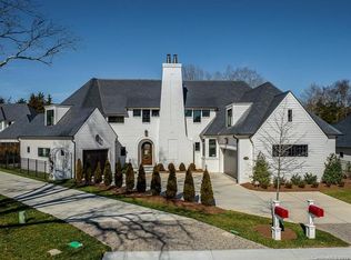 4710 Ockley Manor Ln, Charlotte, NC 28226