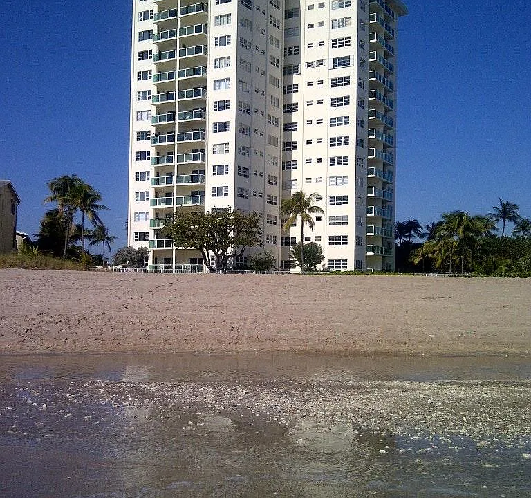 6000 N Ocean Blvd #2C