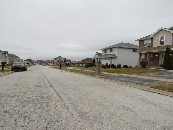 5th image of 5243 Bentgrass St