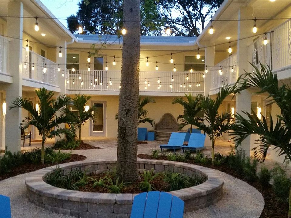 1st image of 3012 W De Leon St APT 16